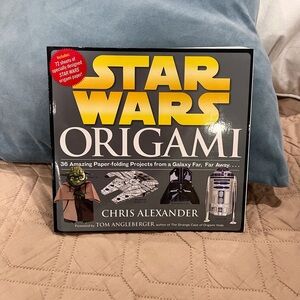 Star Wars Origami Book - Black and Yellow Cover